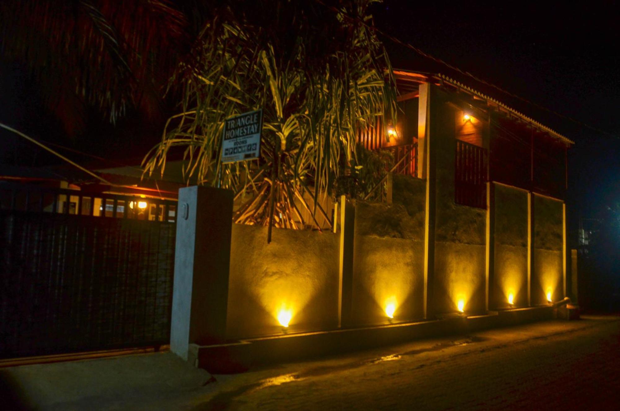Triangle Home Stay Dambulla Esterno foto