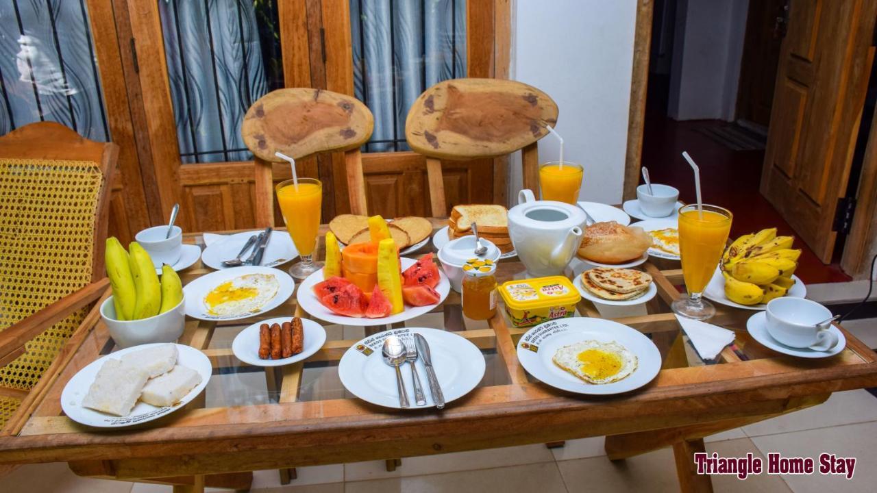 Triangle Home Stay Dambulla Esterno foto